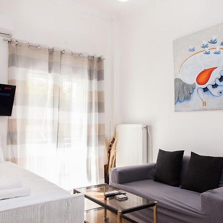 Cozy Apartment Near Stavros Niarchos Park Athena Bagian luar foto