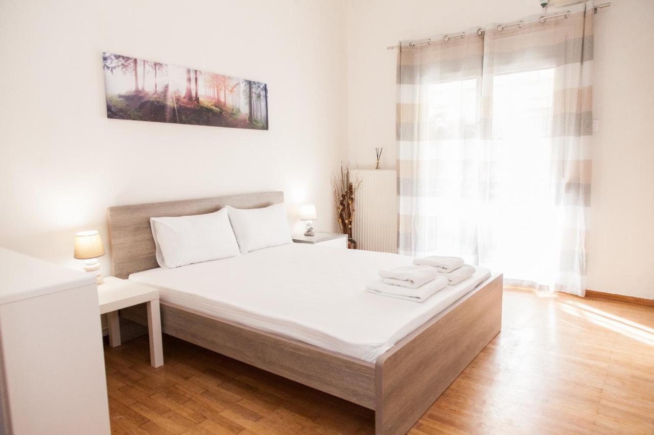 Cozy Apartment Near Stavros Niarchos Park Athena Bagian luar foto