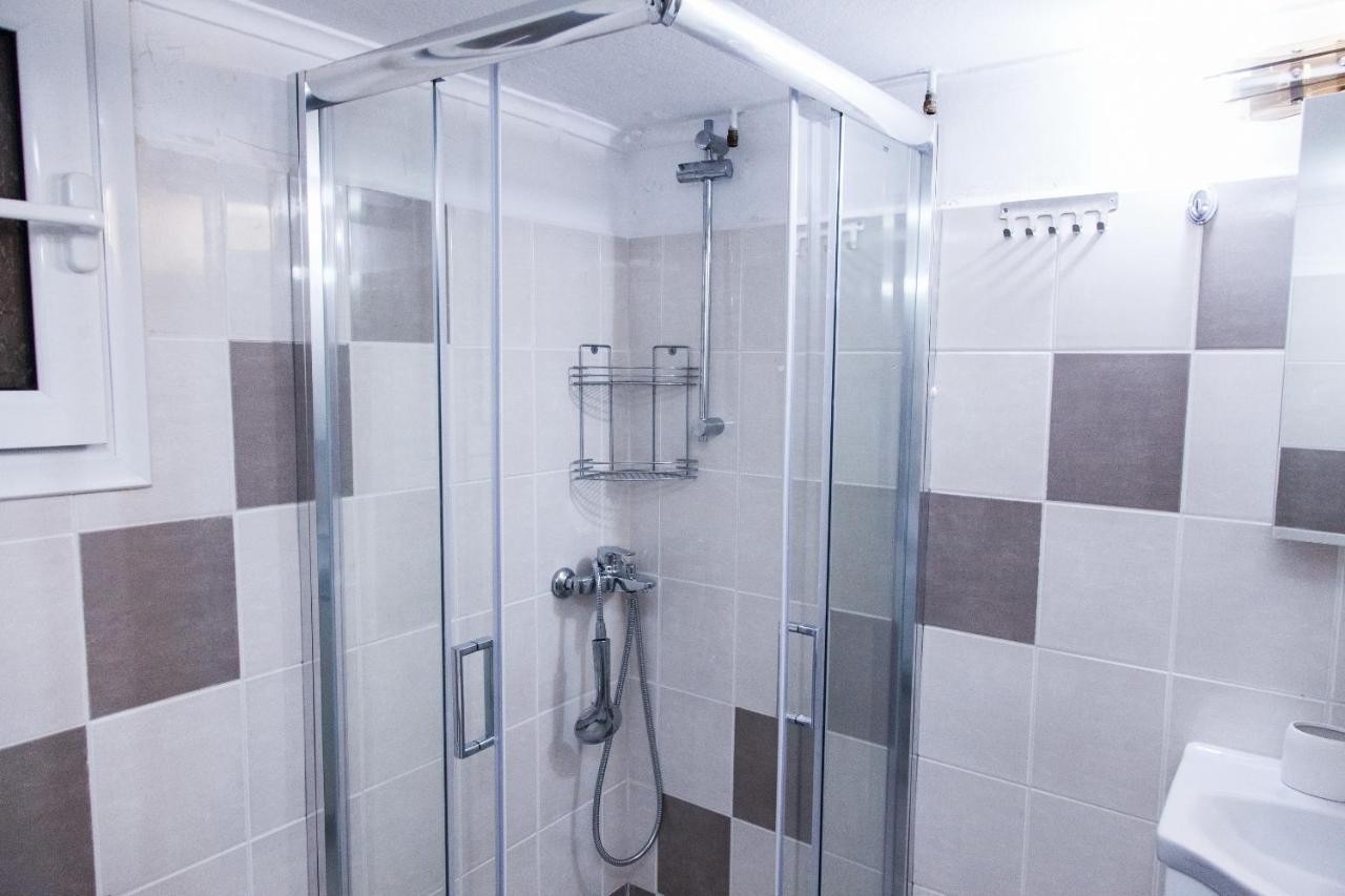 Cozy Apartment Near Stavros Niarchos Park Athena Bagian luar foto
