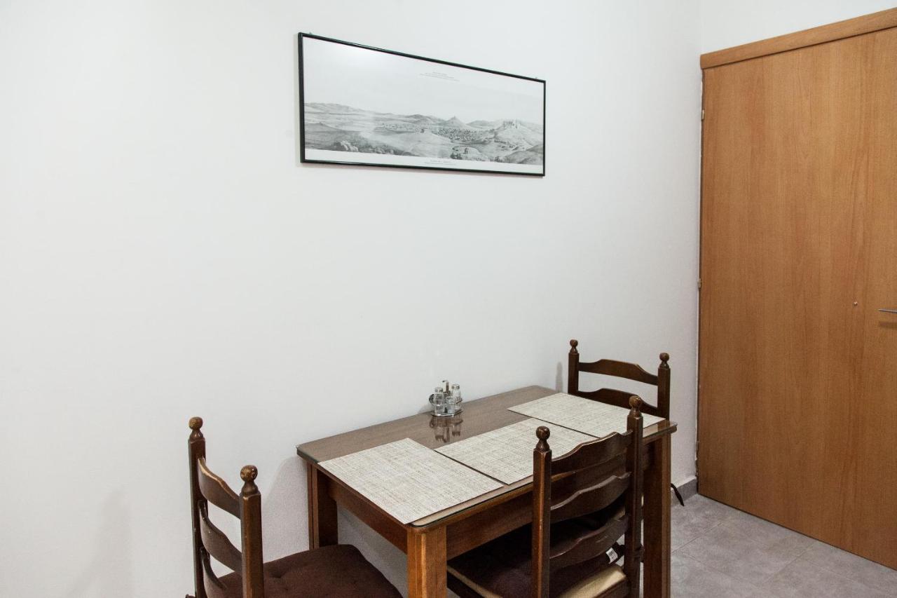 Cozy Apartment Near Stavros Niarchos Park Athena Bagian luar foto